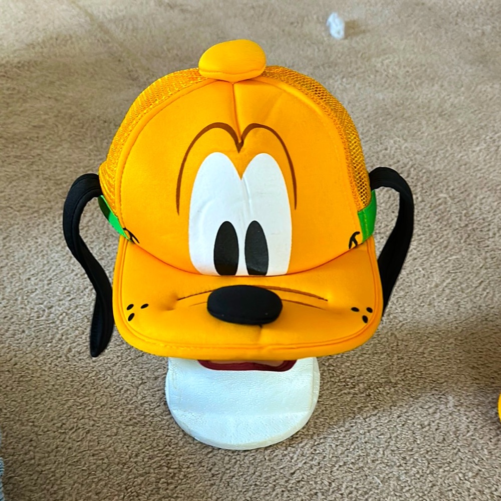 Disney Parks pluto character mesh cap